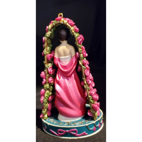 FIRST LADY JACQUELINE KENNEDY Christmas Ornament Carlton Cards AGC 1999 NO BOX - Picture 4 of 10